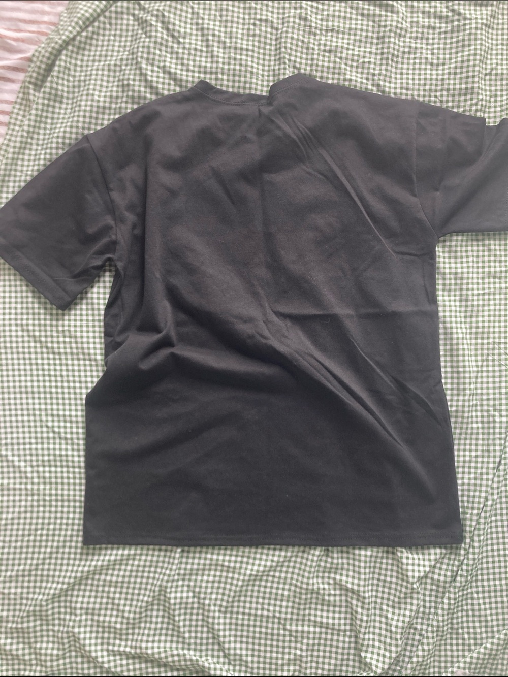 Gildan Black Short Sleeve Crewneck T-Shirt